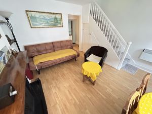 Photo 5- click for photo gallery